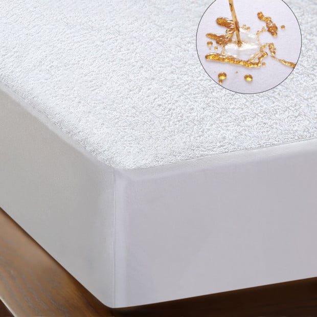 MATTRESS PROTECTOR - WATERPROOF- KING SIZE